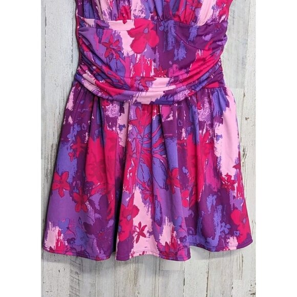 D & Co. Beach Swimsuit One Piece Size 14 Red Purple Swim Pool - Picture 2 of 16